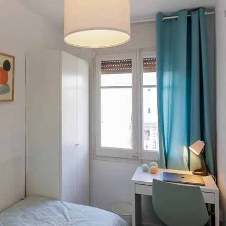 Image 2 - El Hotelito, Travessera de Collblanc, 08904 l'Hospitalet de Llobregat, Spain - Room for rent