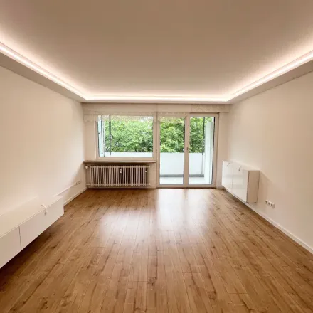 Rent this 3 bed apartment on Thomaskirche in Winterstraße 20, 90431 Nuremberg