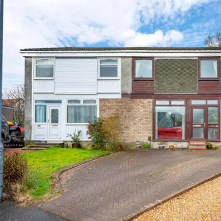 Buy this 3 bed duplex on Larkfield Road in Lenzie, G66 3AT