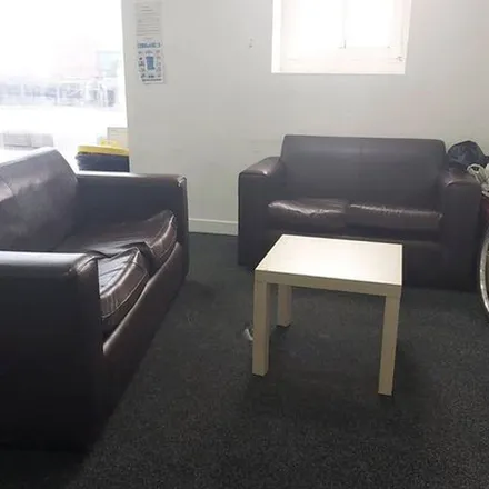 Rent this 1 bed apartment on High Street in Hull, HU1 1QE