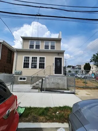 Buy this 5 bed house on 170-17 107th Avenue in New York, NY 11433