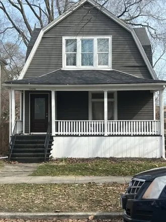 Buy this 3 bed house on 12039 South Yale Avenue in Chicago, IL 60628