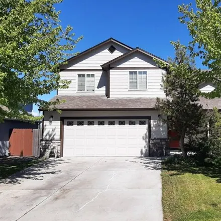 Buy this 4 bed house on 899 Northeast Redwood Avenue in Redmond, OR 97756