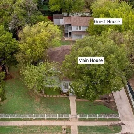 Buy this 8 bed house on 719 Elsbeth St Unit A in Dallas, Texas