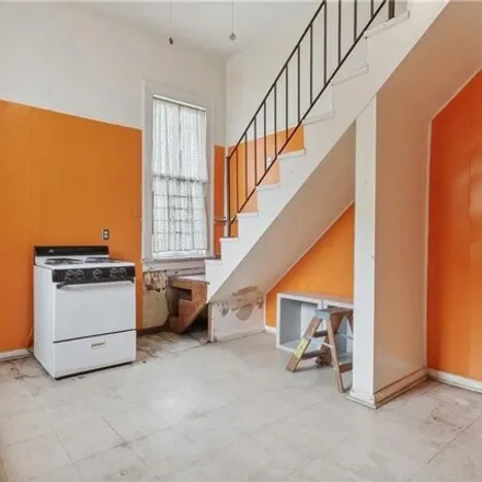 Image 7 - 221 South Genois Street, New Orleans, LA 70119, USA - House for sale