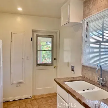 Rent this 1 bed apartment on 1725 Raymond Hill Road in Raymond Hill, South Pasadena