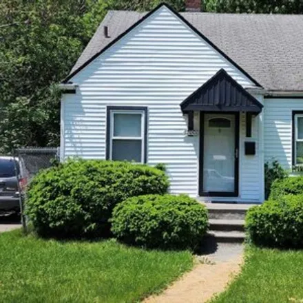 Buy this 3 bed house on 14327 Rossiter Street in Detroit, MI 48224