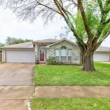 Rent this 3 bed house on 5919 Colebrook Court in Arlington, TX 76017
