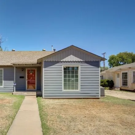 Rent this 2 bed house on 2276 32nd Street in Lubbock, TX 79411