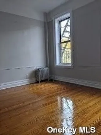 Image 2 - 144-31 91st Avenue, New York, NY 11435, USA - Apartment for rent