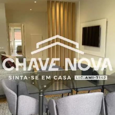 Rent this 2 bed apartment on Unilabs - Análises Clínicas in Praça Guilherme Gomes Fernandes, 4050-639 Porto