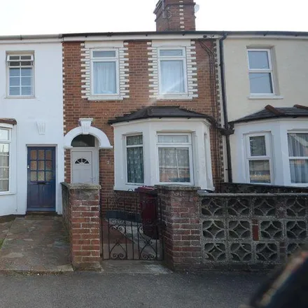 Rent this 2 bed townhouse on 31 in 31a Ardler Road, Reading