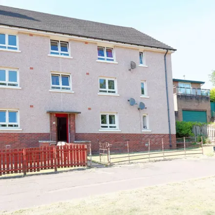 Rent this 3 bed apartment on Branchton Station in Inverkip Road, Gourock