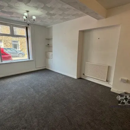 Image 3 - 72 Ton Row, Pentre, CF41 7AN, United Kingdom - Townhouse for rent