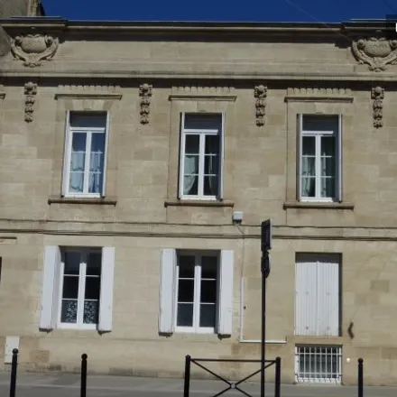 Rent this 3 bed apartment on Bordeaux in Saint-Jean, FR