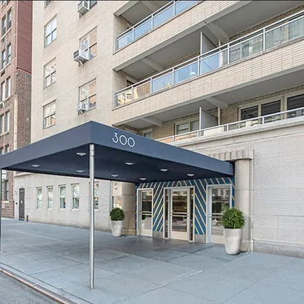 Image 5 - 300 East 57th Street, New York, NY 10022, USA - Apartment for rent