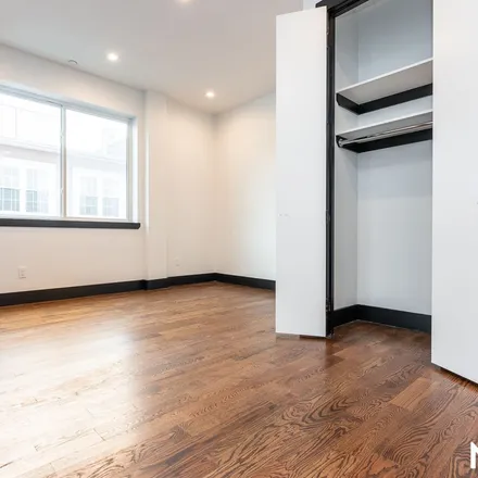 Image 3 - 340 Irving Avenue, New York, NY 11237, USA - Apartment for rent