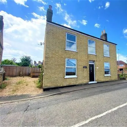 Buy this 3 bed house on Delph Street in Whittlesey, PE7 1FN