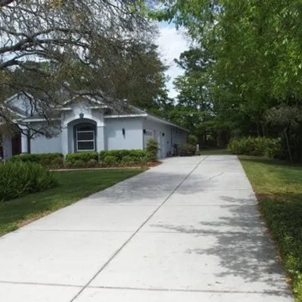 Buy this 3 bed house on 9611 Bearfoot Trail in Hernando County, FL 34613