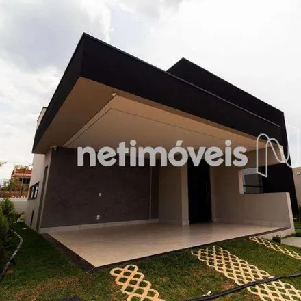 Buy this 3 bed house on Edf Estrada do Sol Condominio Ouro Vermelho I Vt 1 Qd 17 in Jardim Botânico - Federal District, 71680-379