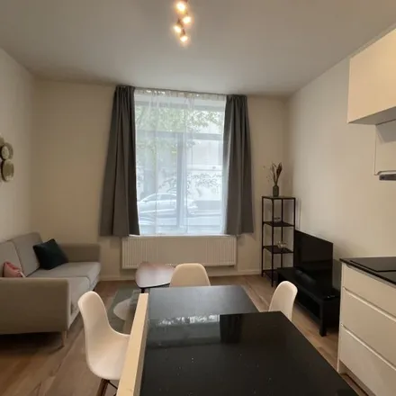 Image 2 - Rue Fernand Neuray - Fernand Neuraystraat 5, 1050 Ixelles - Elsene, Belgium - Apartment for rent