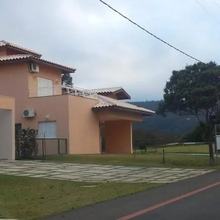 Buy this 5 bed house on Rua Benevenuto Faccioli in Centro, Cabreúva - SP