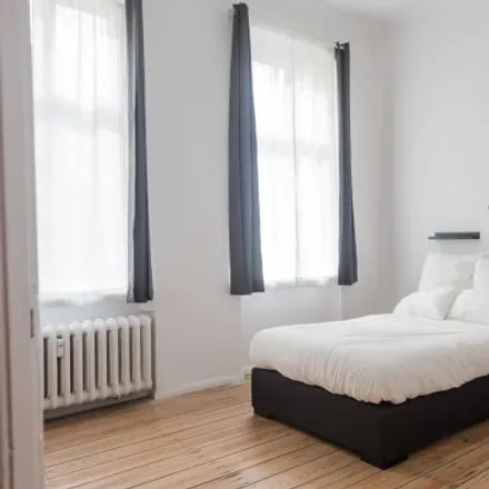 Rent this 2 bed room on Allianz in Meraner Straße 6, 10825 Berlin