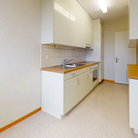 Rent this 4 bed apartment on Winkelriedstrasse 13 in 8203 Schaffhausen, Switzerland