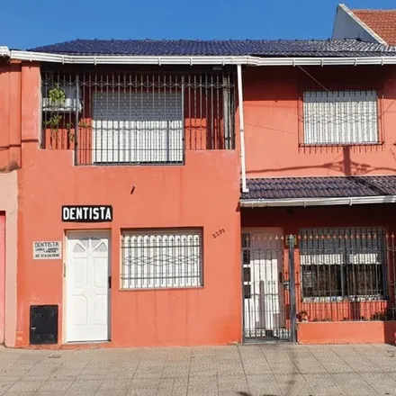 Buy this studio apartment on Ambrosetti 2281 in Partido de La Matanza, B1754 BYQ San Justo