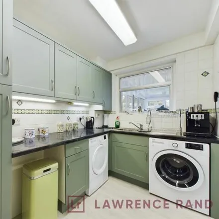 Image 9 - Cannonbury Avenue, London, HA5 1TR, United Kingdom - Duplex for sale