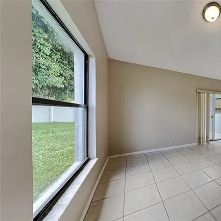 Image 4 - 933 Southwest McCracken Avenue, Port Saint Lucie, FL 34953, USA - House for sale