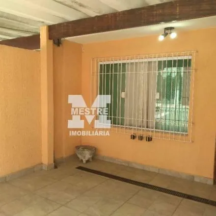 Rent this 2 bed house on Rua Joaquim Alves da Costa in Centro, Guarulhos - SP