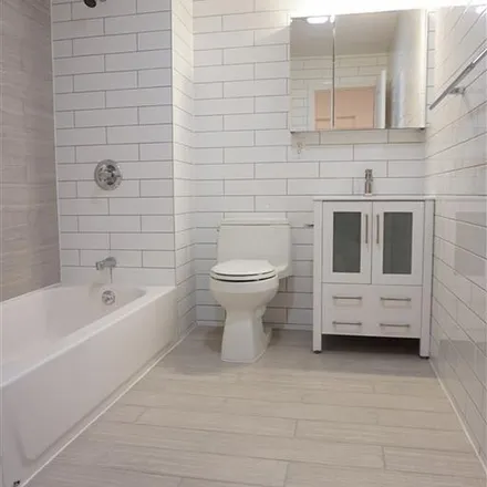 Image 3 - 123 East 88th Street, New York, NY 10128, USA - Apartment for rent
