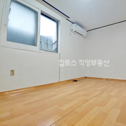 Rent this studio apartment on 서울특별시 광진구 자양동 206-6