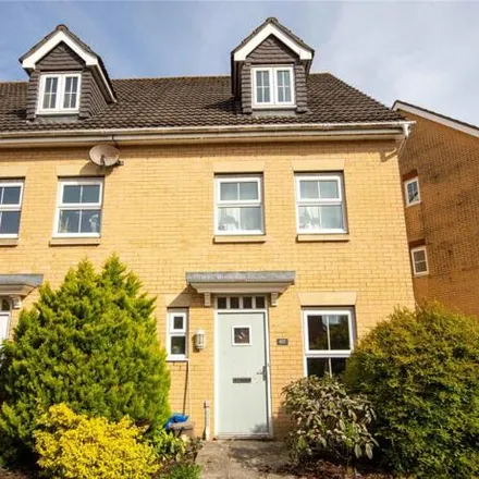 Buy this 3 bed house on Willowbrook Gardens in Cardiff, CF3 0BY
