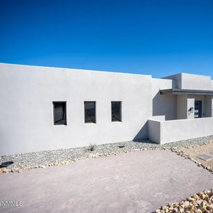 Buy this 2 bed house on unnamed road in Doña Ana County, NM 88033