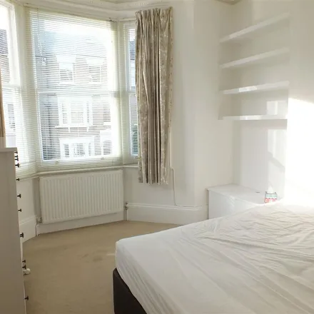 Image 7 - All Hallows, Shirlock Road, Maitland Park, London, NW3 2HS, United Kingdom - Apartment for rent