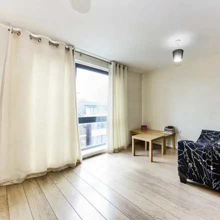 Rent this 1 bed apartment on The cooperative food in Uxbridge Road, London