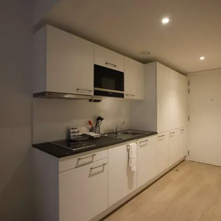 Rent this 1 bed apartment on Style Jenny Coiffure in Rue du Noyer - Notelaarsstraat / Rue du Noyer - Notelaarstraat 156, 1030 Schaerbeek - Schaarbeek