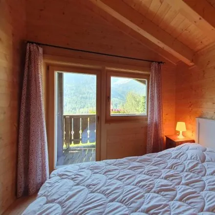 Rent this 4 bed apartment on Ai Bóll in 6774 Circolo di Quinto, Switzerland