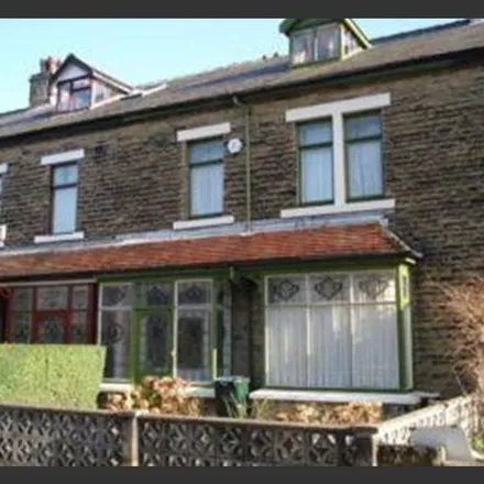 Image 3 - Fairmount, Oakfield Grove, Bradford, BD9 4PY, United Kingdom - Townhouse for rent