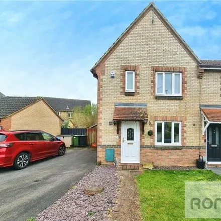 Buy this 3 bed house on Chicory Close in Swindon, SN2 2QA