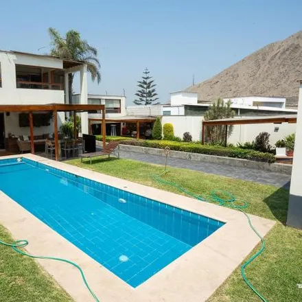 Buy this 4 bed house on Del Parque Avenue in La Molina, Lima Metropolitan Area 15026