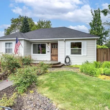 Buy this 3 bed house on 205 Northwest 41st Street in Vancouver, WA 98660