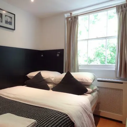 Rent this studio apartment on Tiger House in Burton Street, London