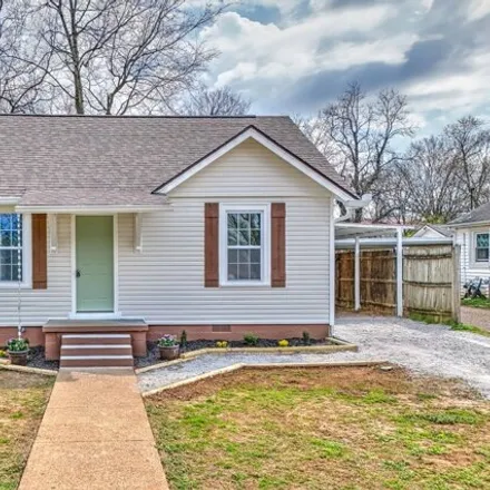Buy this 3 bed house on 580 Walnut Street in Mount Pleasant, TN 38474