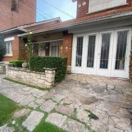 Buy this 3 bed house on General Roca 700 in General Roca, 7602 Mar del Plata