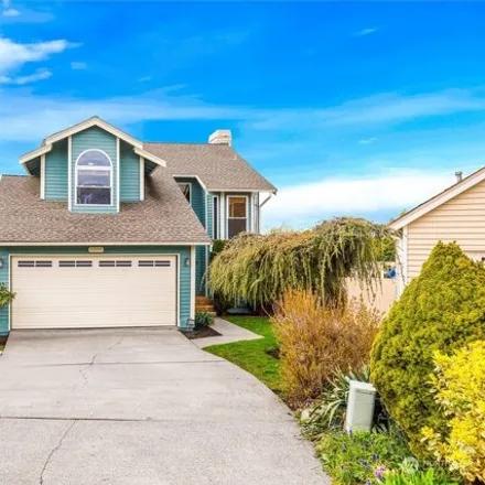 Buy this 4 bed house on 2306 South 278th Court in Federal Way, WA 98003