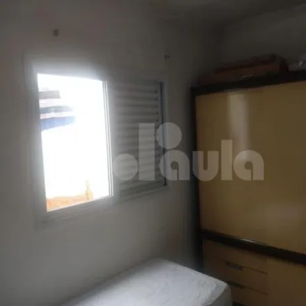 Buy this 3 bed apartment on Avenida Capitão Mário Toledo de Camargo in Vila América, Santo André - SP