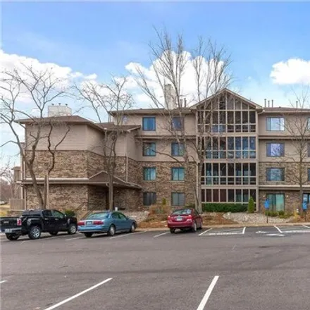 Buy this 3 bed condo on West 98th Street in Bloomington, MN 55437